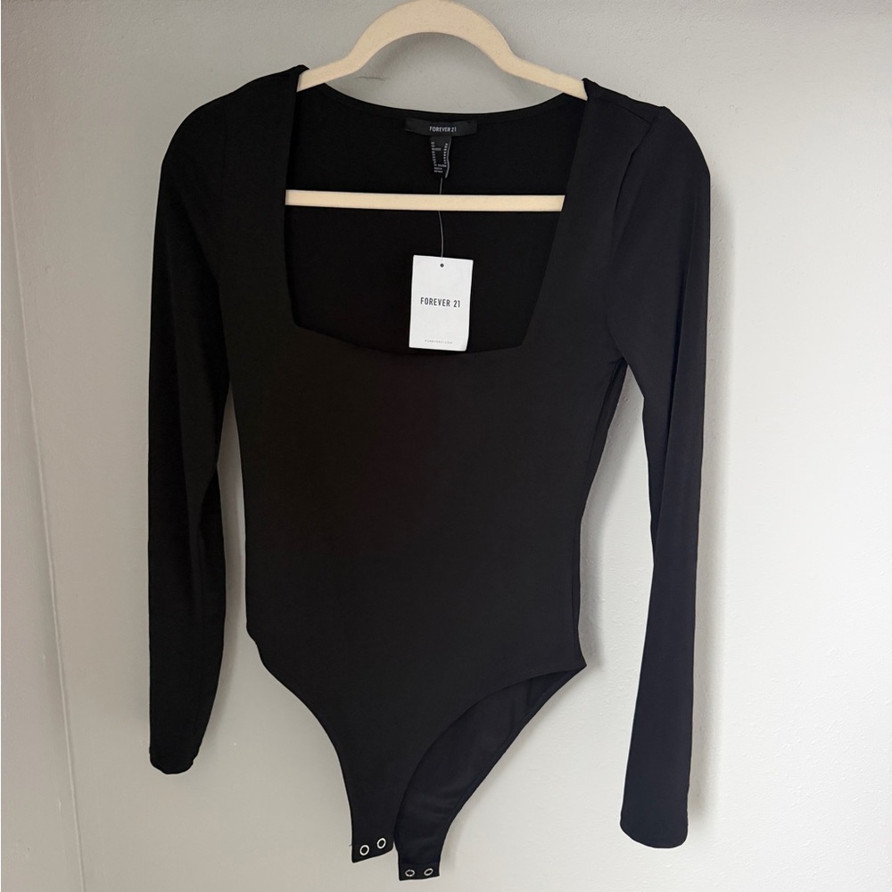 Forever 21 Square Neck Black Bodysuit